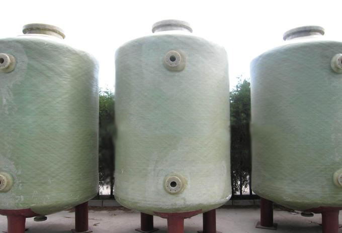 玻璃鋼罐為什么是水處理行業(yè)中常見(jiàn)的設(shè)備？